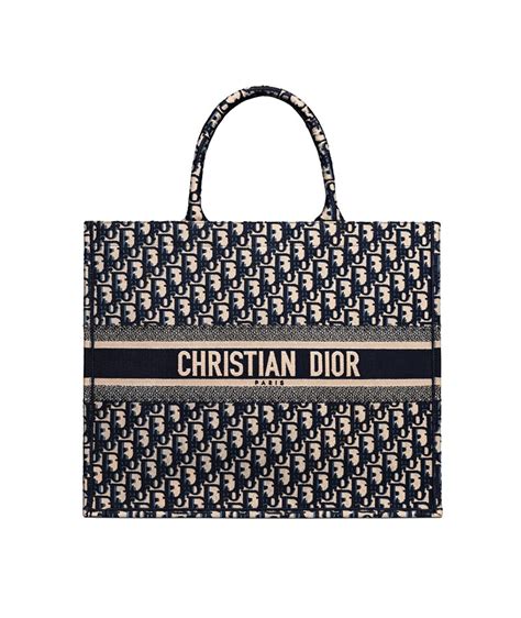 sac emballage dior|The Best Dior Bags to Add to Your Accessory Collection.